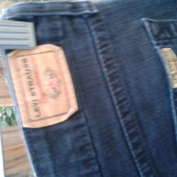 Woman black Levi's Strauss size 8 medium stretch good condition - Picture 2 of 11